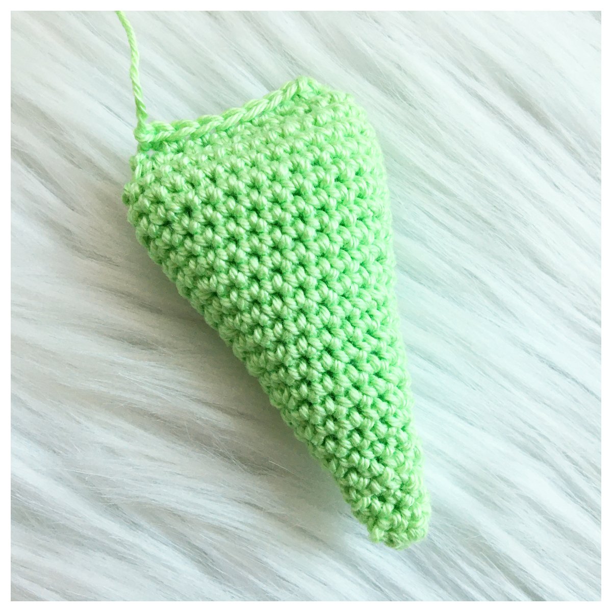 Blog-Inhaltsbild für 'Krokodino Konrad, kostenlose Häkelanleitung'